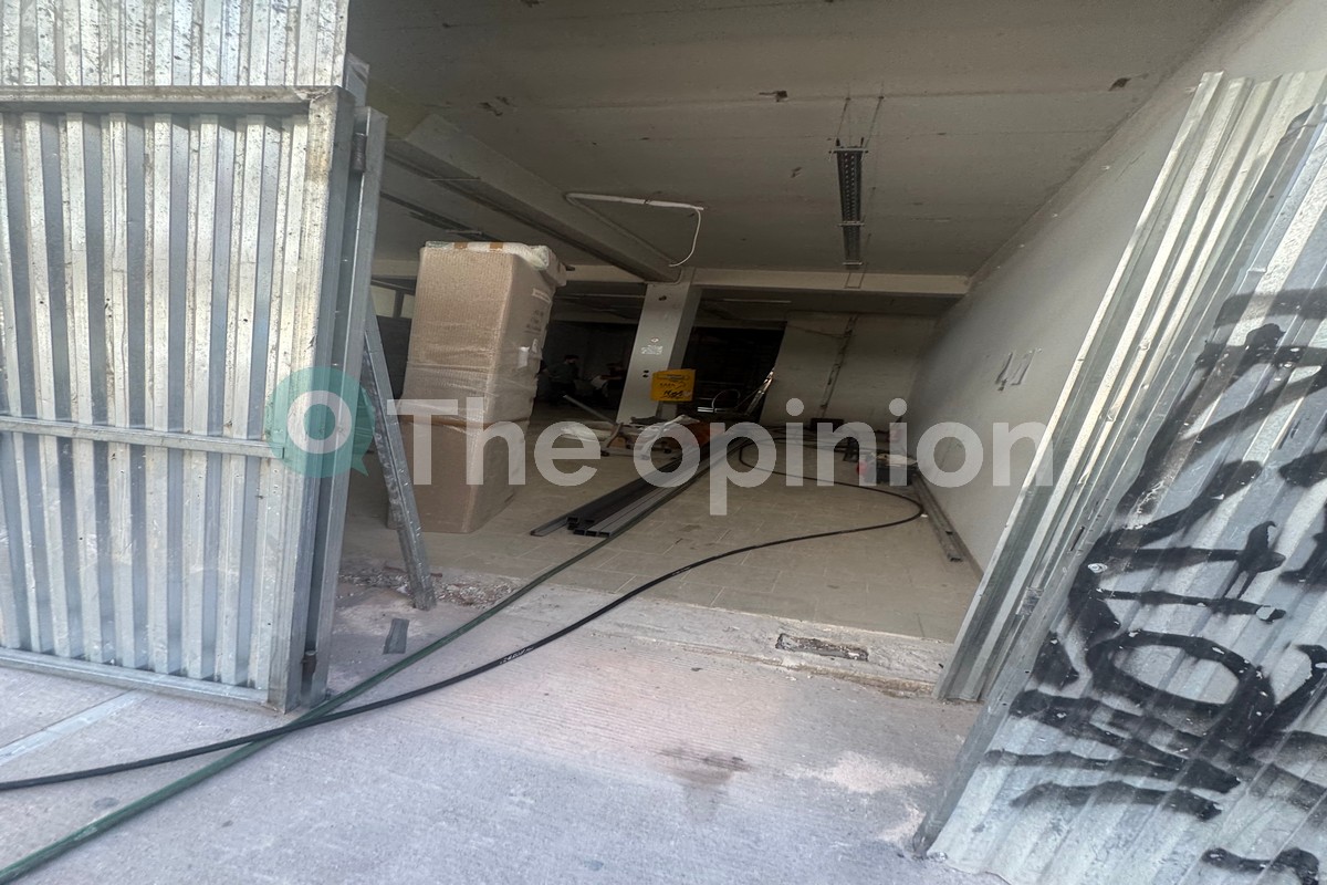 Θεσσαλονίκη: Κλείνουν ταχυδρομεία, ανοίγουν σούπερ μάρκετ (ΦΩΤΟ)