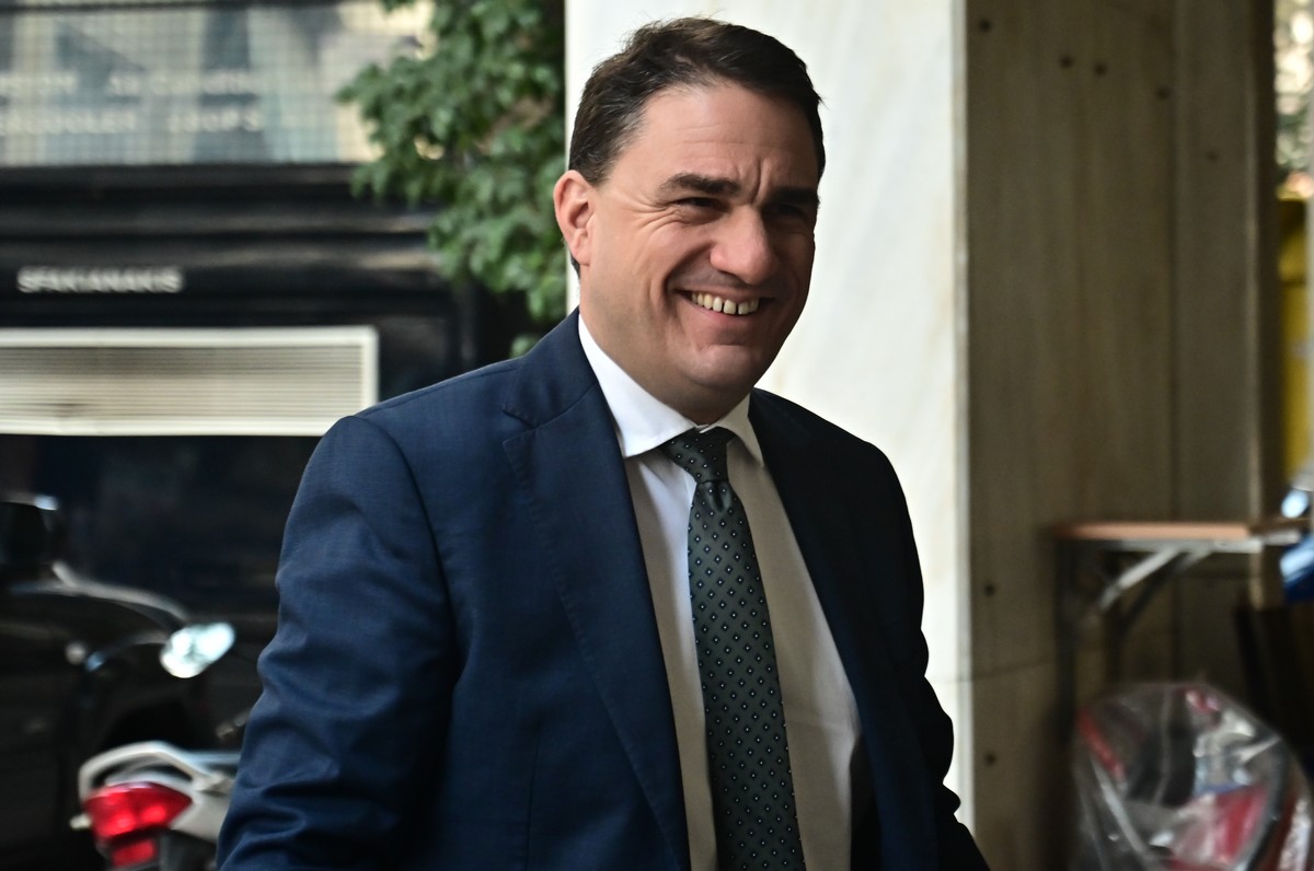 Κ. Τσουκαλάς: «Η κυβέρνηση πιάστηκε με τη γίδα στην πλάτη να επιχειρεί να εξαπατήσει τον ελληνικό λαό» (VIDEO)