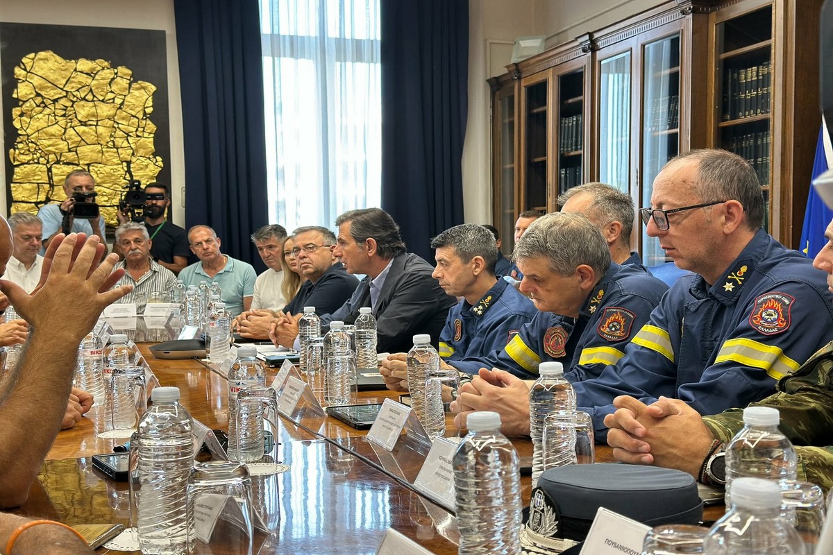 Σύσκεψη στο ΥΜΑΘ για την υλοποίηση της πολιτικής προστασίας
