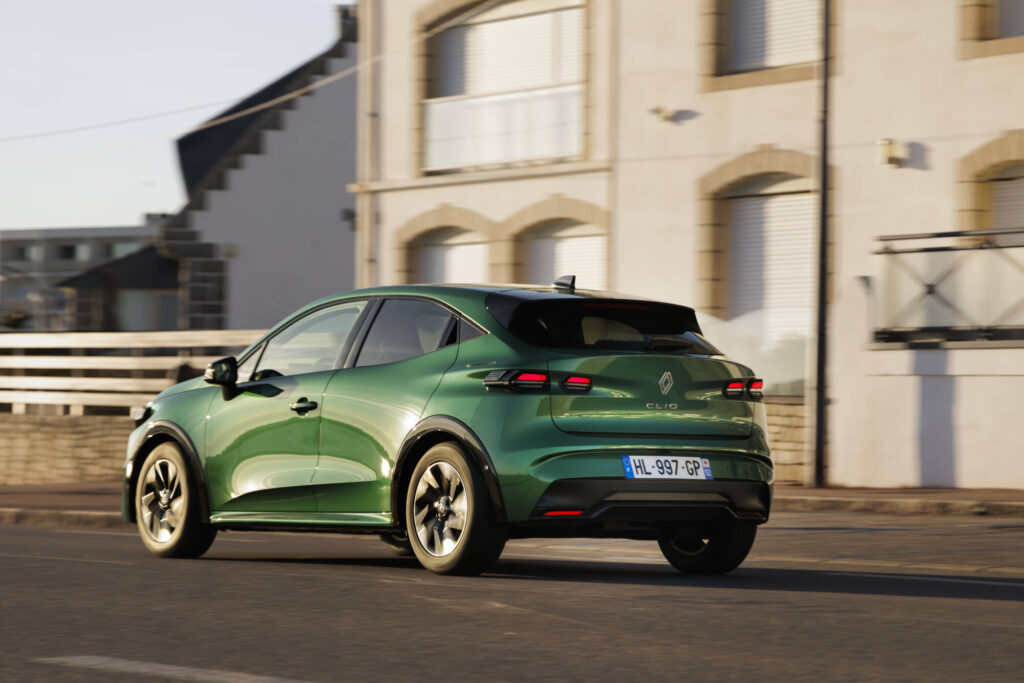 Renault ECO-G: Η απόλυτη λύση στα καύσιμα-φωτιά με τα Clio & Captur διπλού καυσίμου!