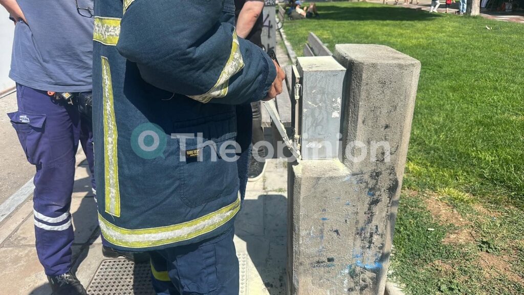 Αναστάτωση στην Αριστοτέλους από έντονη μυρωδιά καμένου – Επί τόπου η Πυροσβεστική (ΦΩΤΟ)