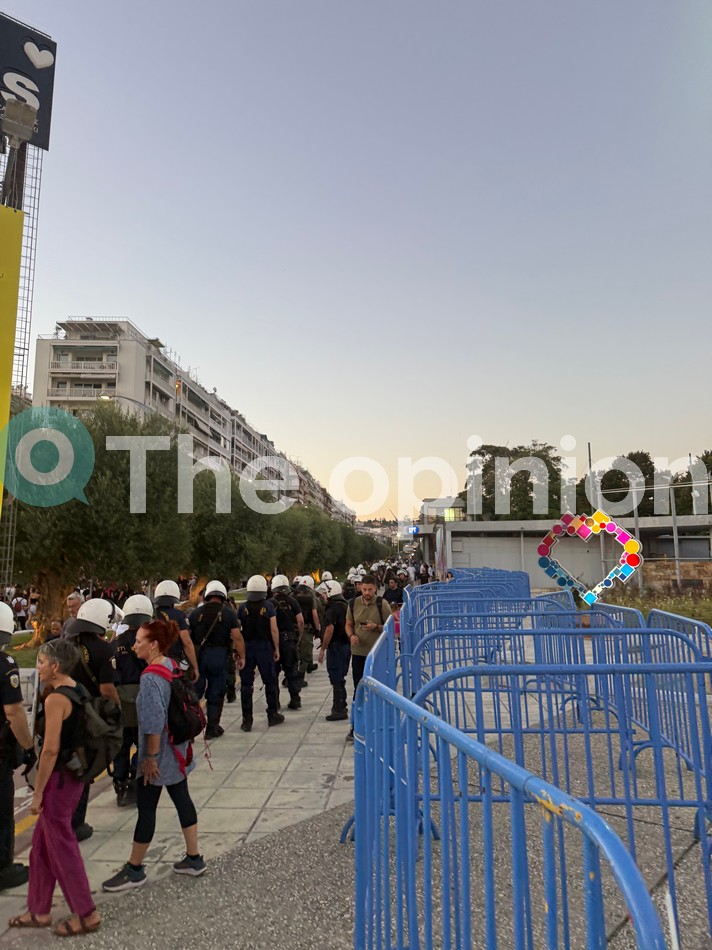 Η Θεσσαλονίκη έμαθε να διαδηλώνει χωρίς επεισόδια