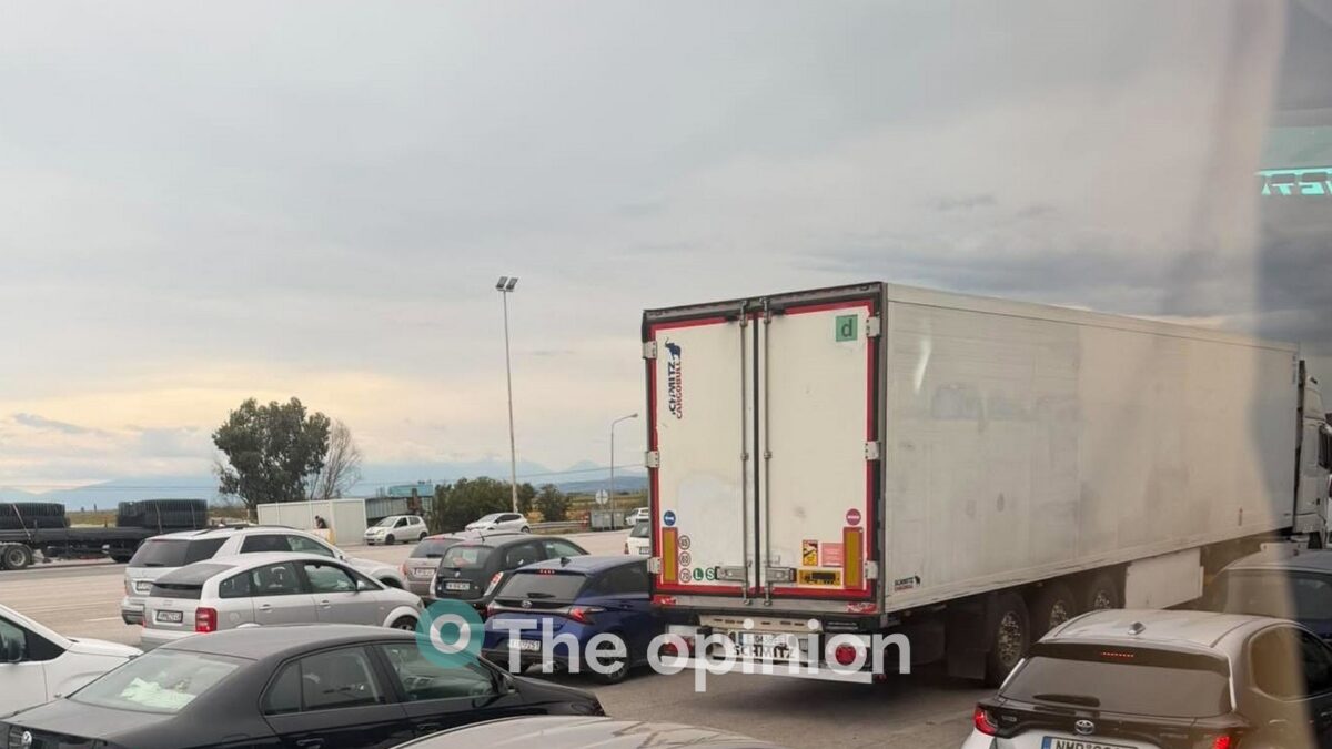 Θεσσαλονίκη: Νέο «μπλόκο» στα Μάλγαρα και ταλαιπωρία ωρών (ΦΩΤΟ+VIDEO)