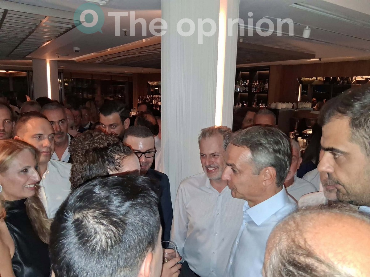 Τα «πηγαδάκια» Μητσοτάκη με δημοσιογράφους: Η ατάκα για τη ΔΕΘ και τα ψηφοδέλτια