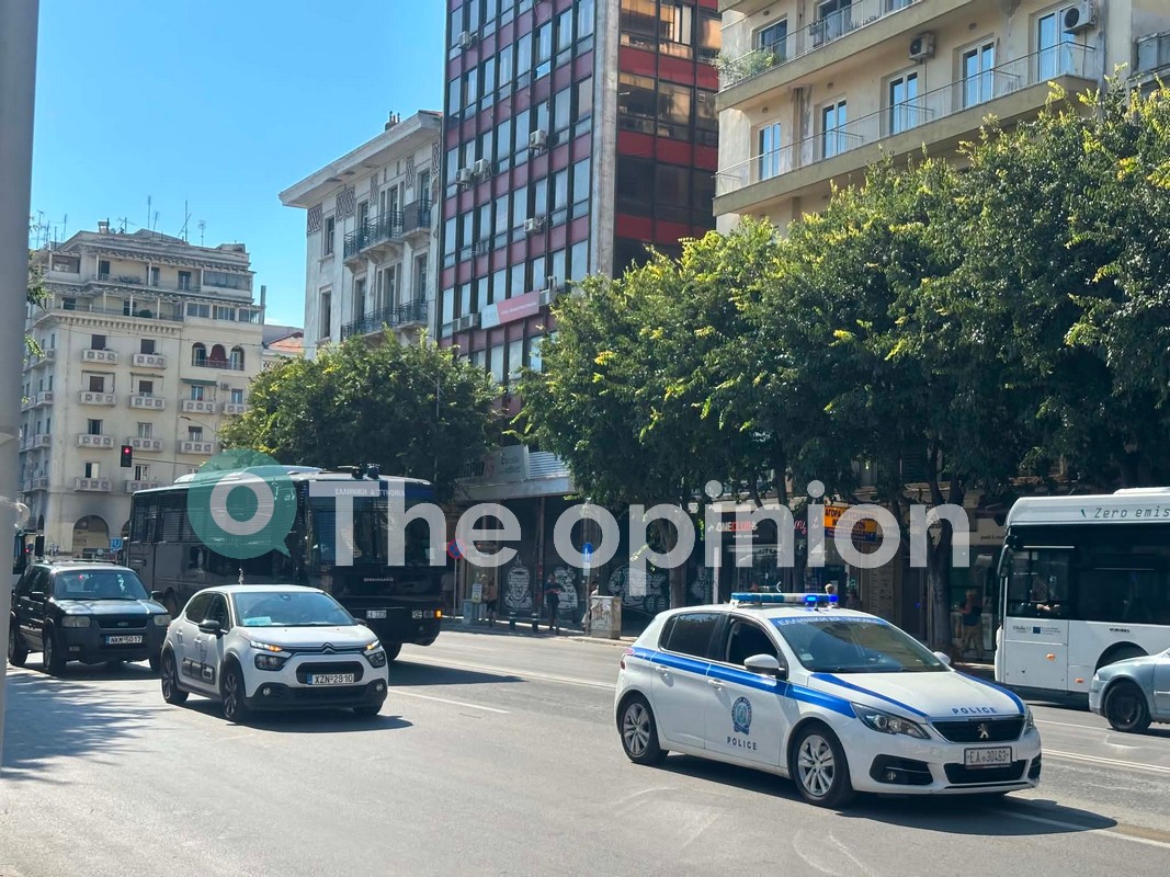 «Φιέστες στα εγκαίνια, αλλά όχι προσωπικό» – Στους δρόμους οι υγειονομικοί ενόψει της 90ης ΔΕΘ (VIDEO)
