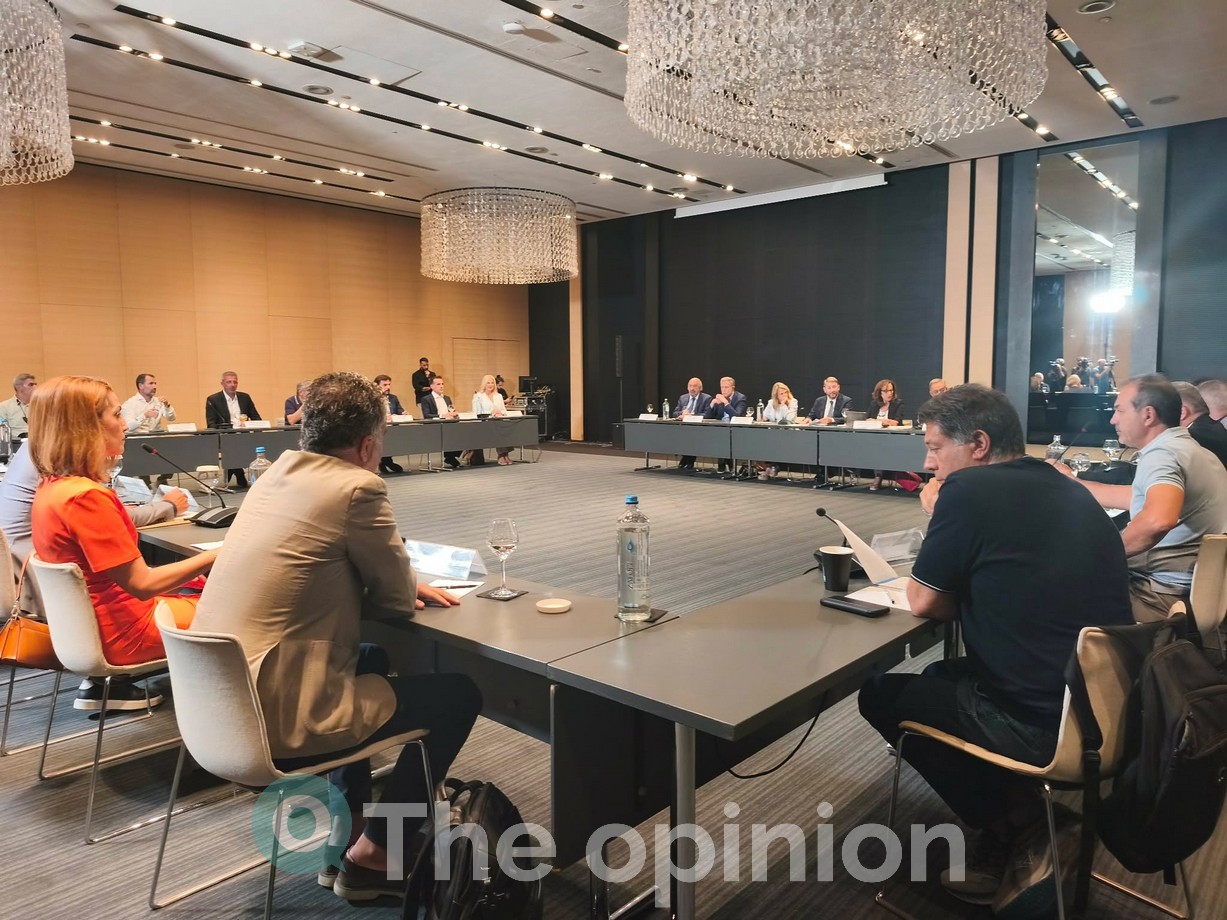 Συνάντηση Ανδρουλάκη με φορείς της Θεσσαλονίκης – Η άλλη κουλτούρα διακυβέρνησης και οι αιχμές για την ανάπτυξη (ΦΩΤΟ-VIDEO)