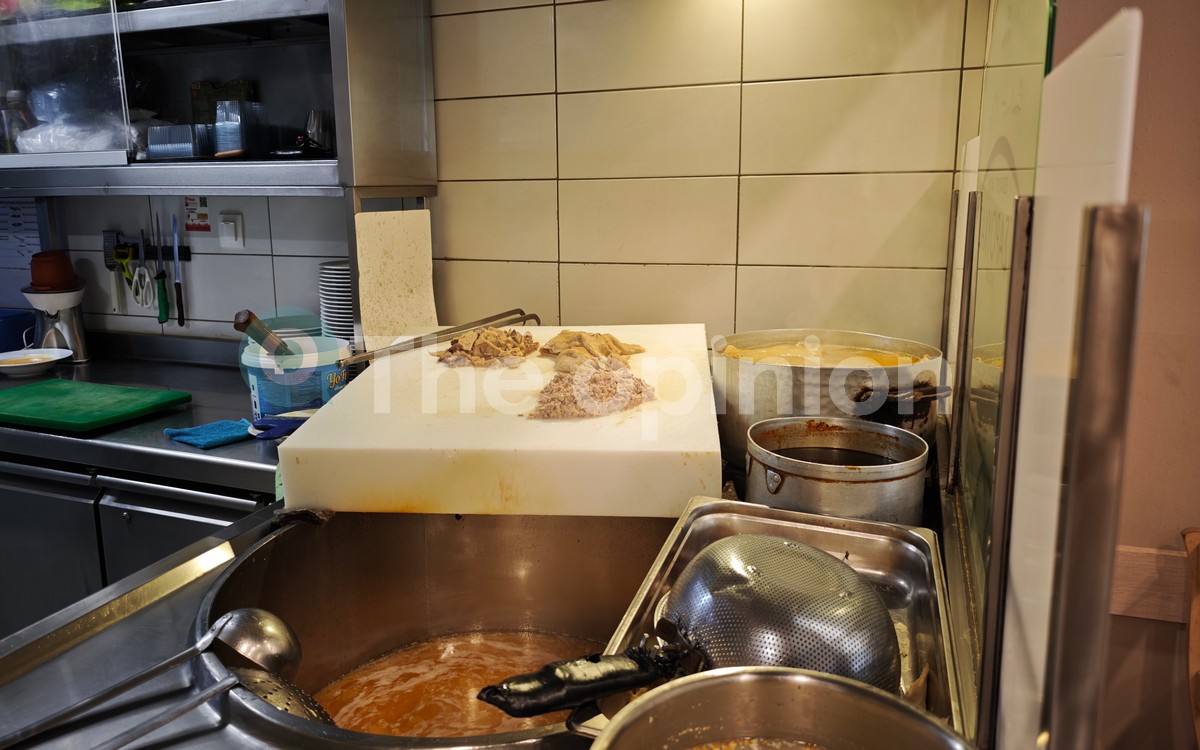 Εστιατόριο Τσαρούχας