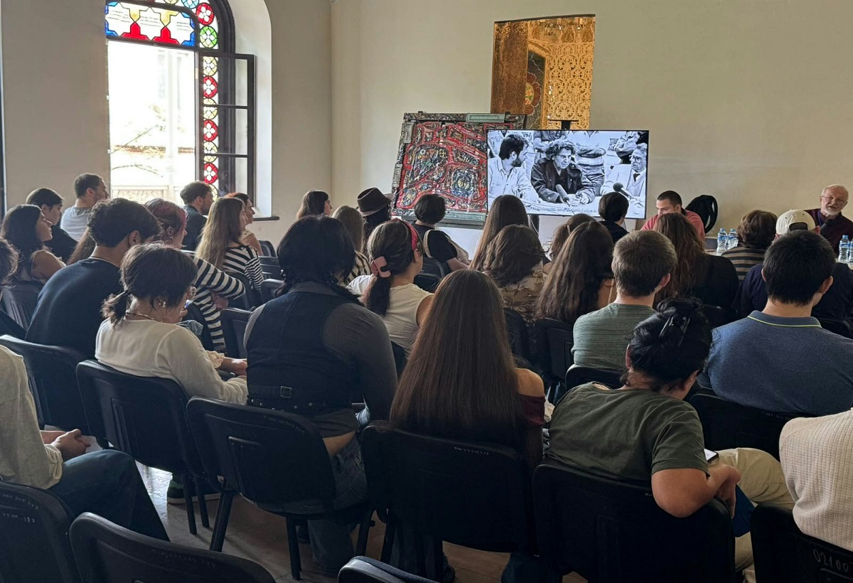 Ένας Έλληνας σκηνοθέτης επιστρέφει από τη Γεωργία με βραβείο για την ταινία Mauthausen