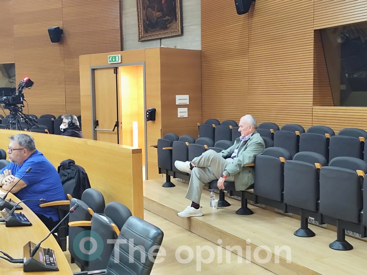 Πρώτη εμφάνιση Κουράκη στο δημοτικό συμβούλιο Θεσσαλονίκης