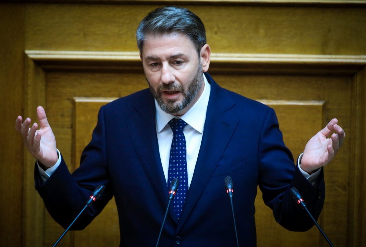 Ανδρουλάκης: «Η αλαζονεία της κυβέρνησης θα πληρωθεί από τον ελληνικό λαό στις επόμενες εκλογές» (VIDEO)