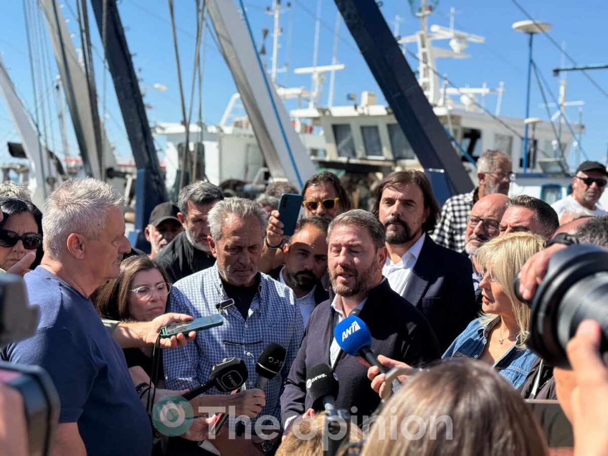 Συνάντηση Ανδρουλάκη με αλιείς Θεσσαλονίκης: «Ισχυρό ναυτικό κράτος χωρίς ισχυρή αλιεία δεν γίνεται»
