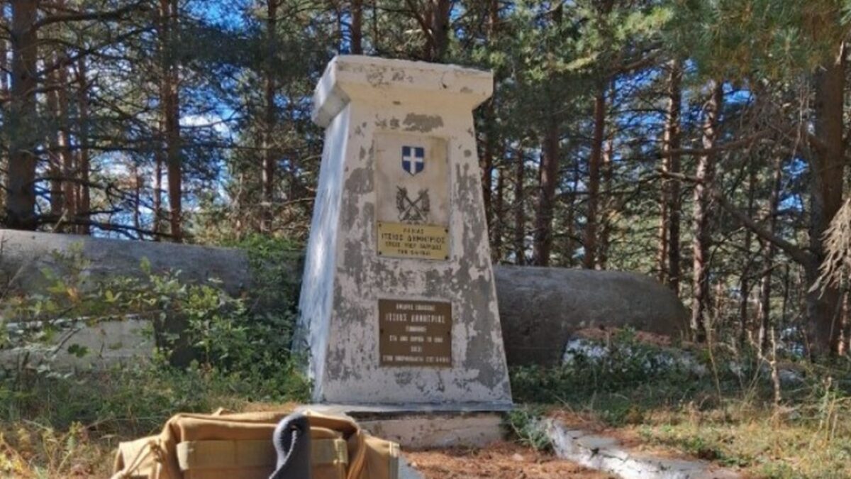 Xειρουργός από τη Θεσσαλονίκη έτρεξε 517 χλμ. στα ίχνη της Γραμμής Μεταξά και τίμησε τους πεσόντες του ‘40