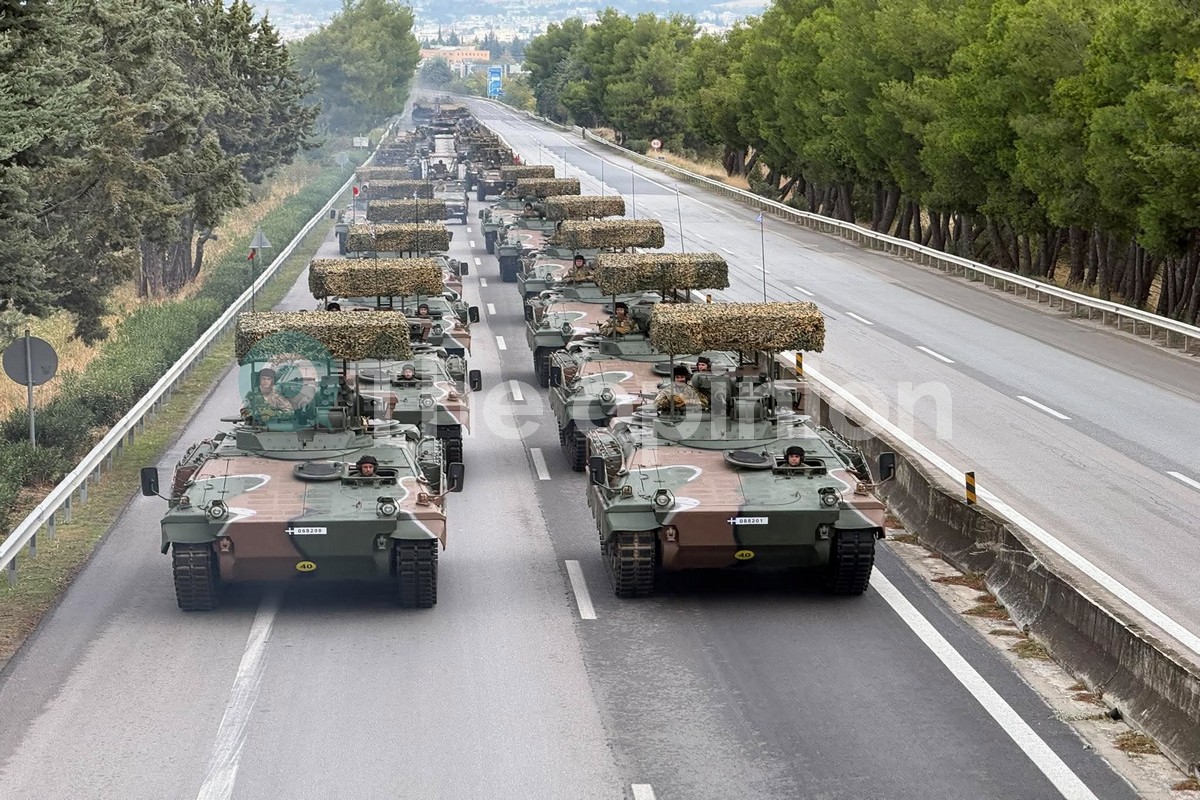 Leopard, drones και «Ασπίδα του Αχιλλέα» στη στρατιωτική πρόβα στη Μουδανιών ενόψει της 28ης Οκτωβρίου (ΦΩΤO -VIDEO)
