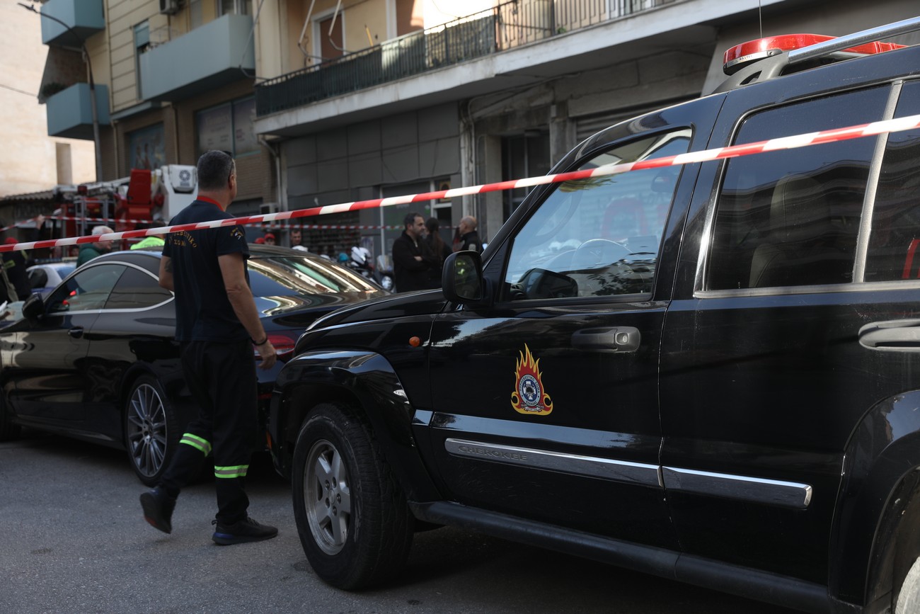 Έκρηξη στον Κολωνό: Η κατάσταση των τεσσάρων τραυματιών – Χειρουργείο για τον αστυνομικό (ΦΩΤΟ-VIDEO)