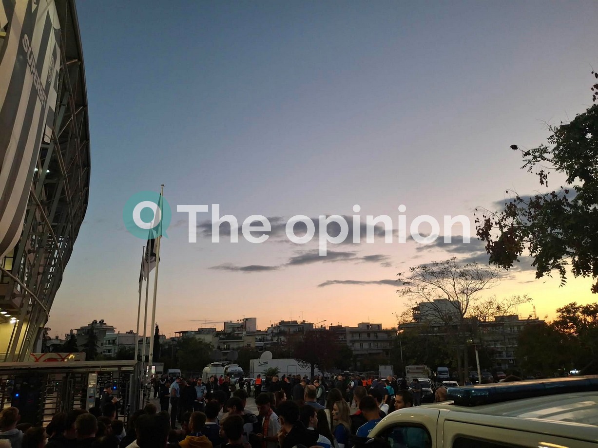 «Γαλάζια» από νωρίς η Τούμπα για τη «μάχη» της Εθνικής (ΦΩΤΟ+VIDEO)