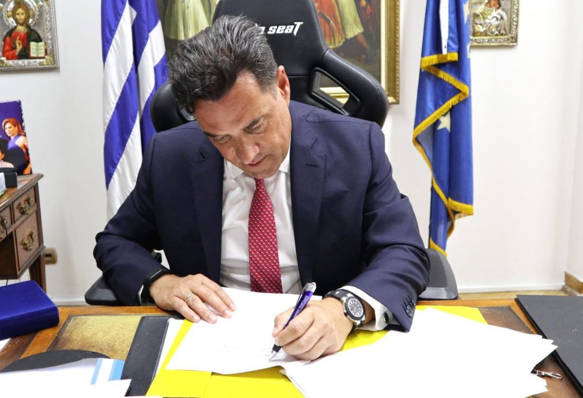 Γεωργιάδης: Υπογραφές για το νέο ψηφιακό σύστημα αιμοδοσίας – Τι αλλάζει σε 96 νοσοκομεία