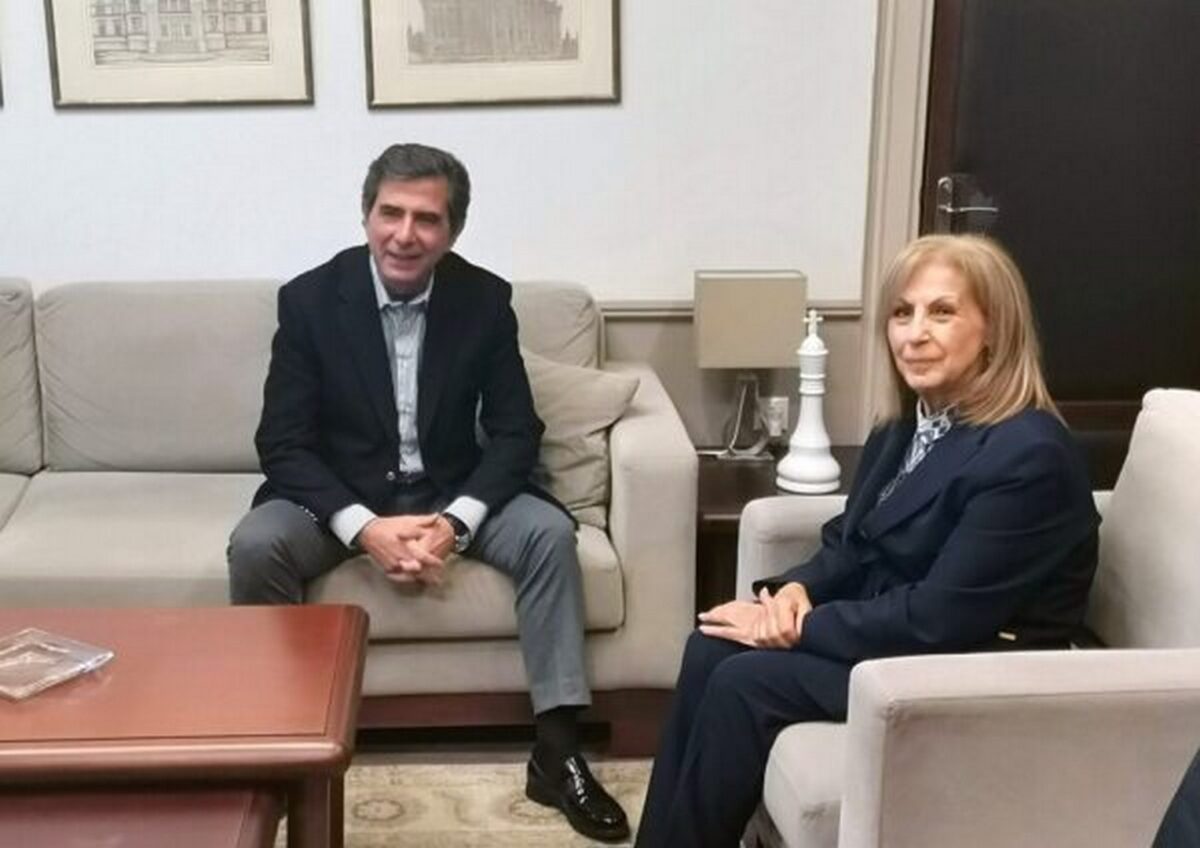 Συνάντηση Γκιουλέκα-Αηδονά στην Περιφέρεια