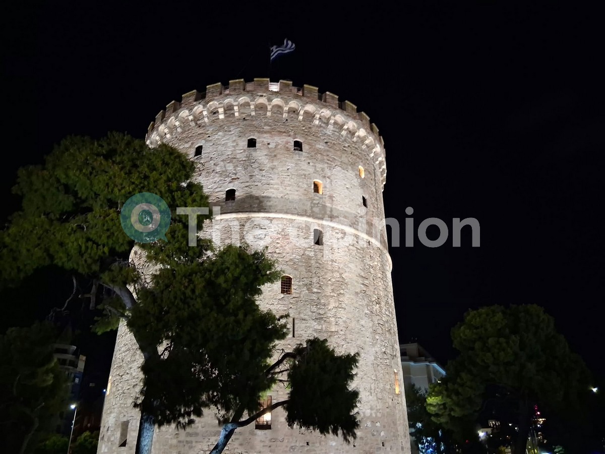 Μητσοτάκης: Σήμερα δεν φωτίζουμε μόνο τον Λευκό Πύργο, αλλά ολόκληρη τη Μακεδονία (ΦΩΤΟ+VIDEO)