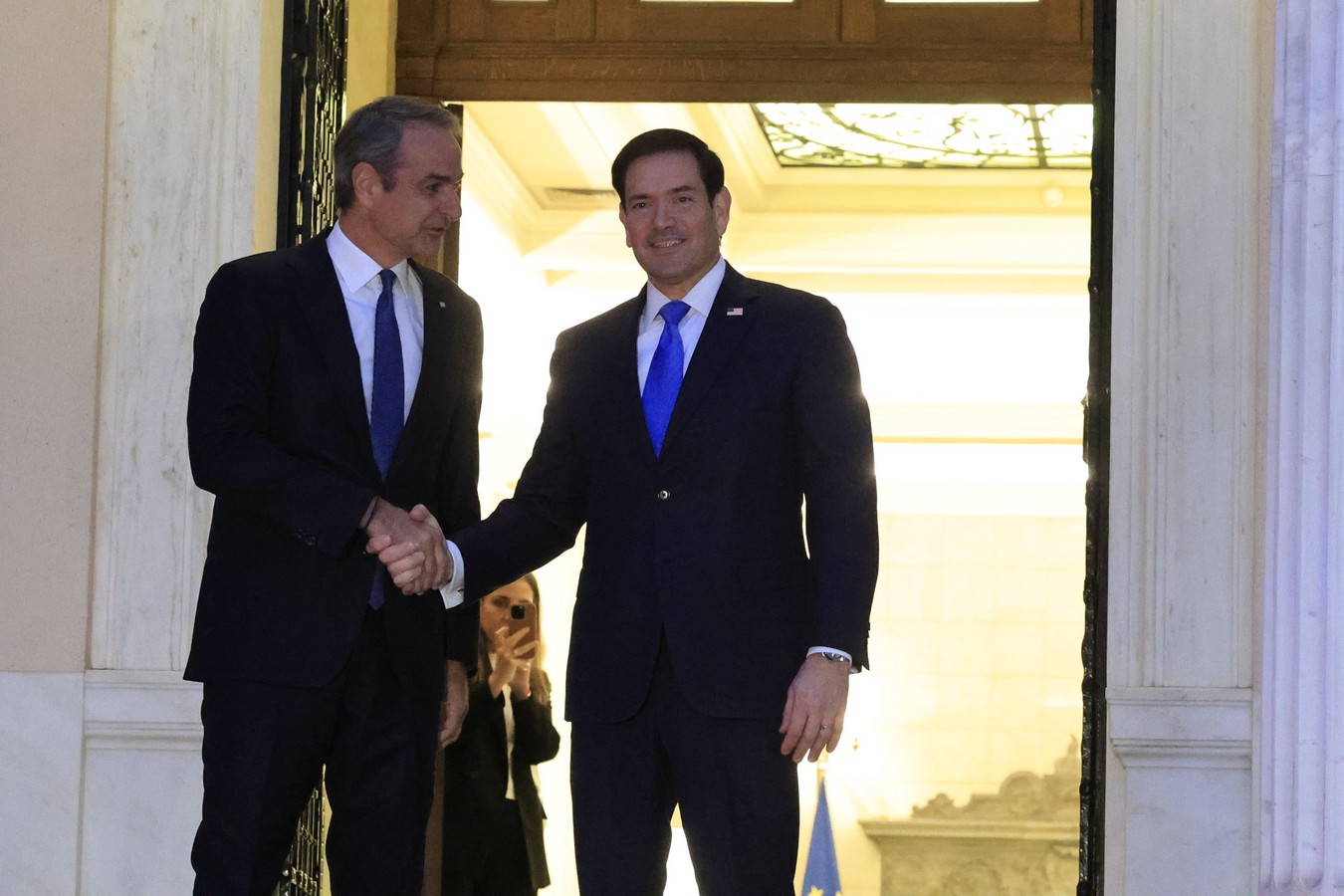 Στο Μαξίμου ο Ρούμπιο – Συνάντηση με Μητσοτάκη (ΦΩΤΟ)