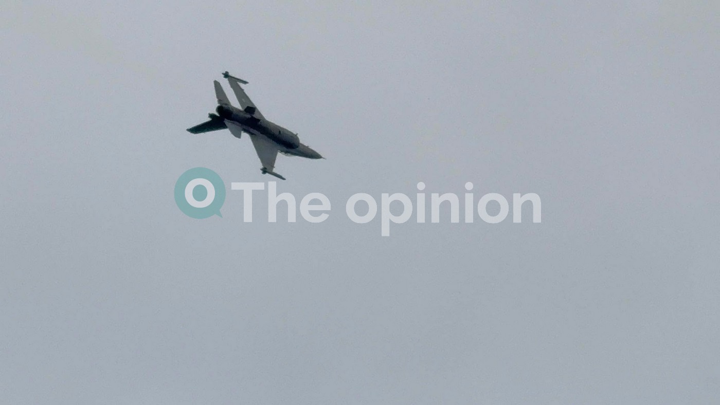 Θεσσαλονίκη: Έκοψε την ανάσα το F-16 της ομάδας «Ζευς» – Το συγκλονιστικό μήνυμα του πιλότου για το «Όχι» (ΦΩΤΟ+VIDEO)