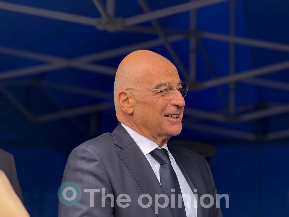 Θεσσαλονίκη: Παρουσία ΠτΔ και Πρωθυπουργού η στρατιωτική παρέλαση – Leopard, drones και «Ασπίδα του Αχιλλέα» στη Λεωφόρο Μεγάλου Αλεξάνδρου (ΦΩΤΟ+VIDEO)