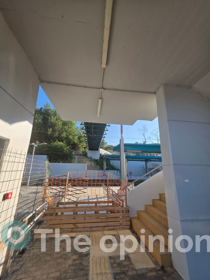 Παραμένει σταθμός – «φάντασμα» η σιδηροδρομική στάση Νέου Παντελεήμονα – Το έργο άρχισε το… 2021