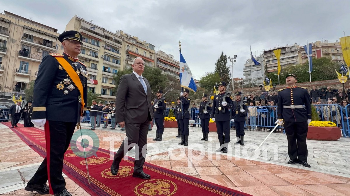 Με λαμπρότητα ο εορτασμός του πολιούχου στην Θεσσαλονικη – Παρουσία ΠτΔ η δοξολογία (ΦΩΤΟ-VIDEO)