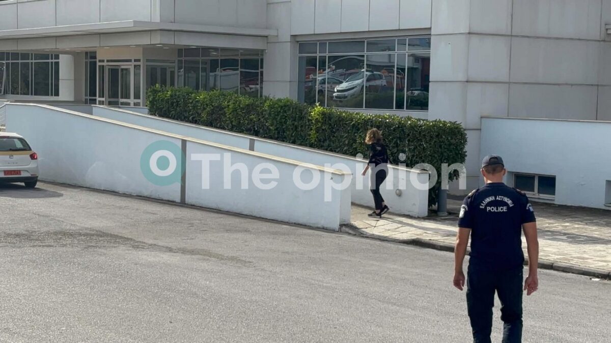Σφραγίστηκε η κλινική στη Θέρμη – «Στον αέρα» 150 ασθενείς, τι καταγγέλλει ο επιστημονικός διευθυντής (VIDEO)