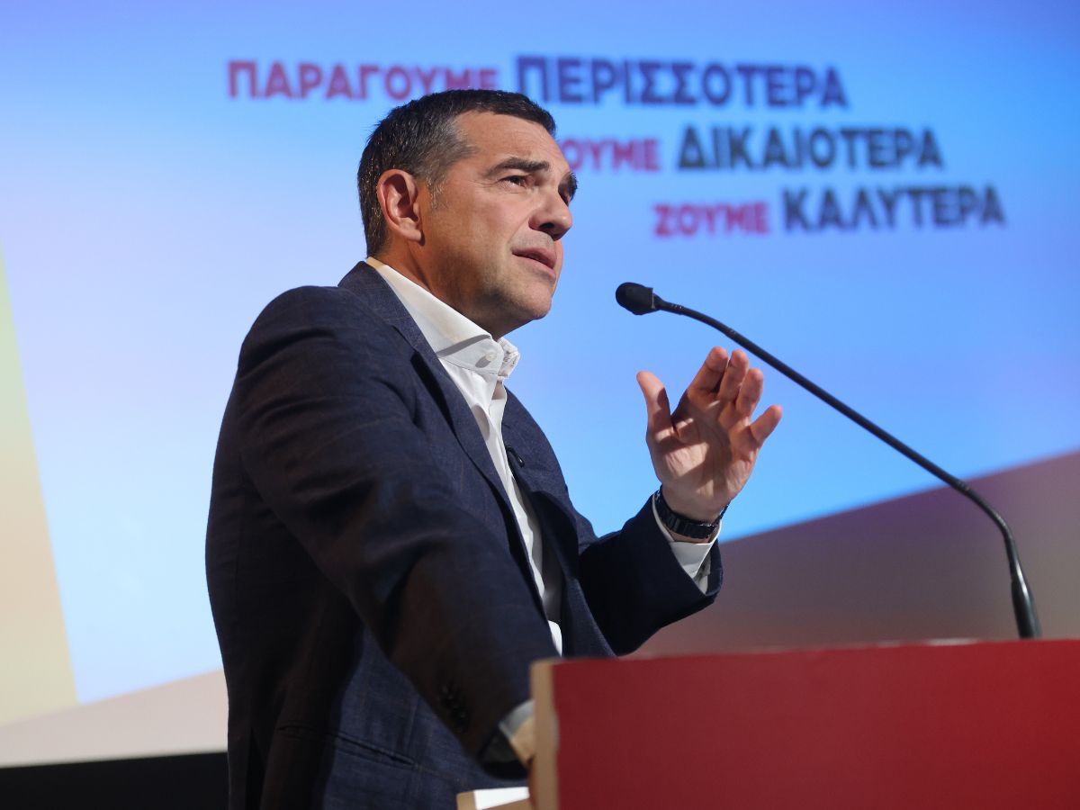 Τσίπρας: Η ΕΛ.Α.Σ. είναι ο εναλλακτικός πόλος -Αν δεν υπήρχε ο Μητσοτάκης θα έκανε εύκολο περίπατο