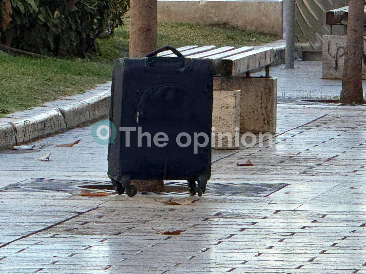Συναγερμός στο κέντρο της Θεσσαλονίκης για ύποπτη βαλίτσα (ΦΩΤΟ-VIDEO)