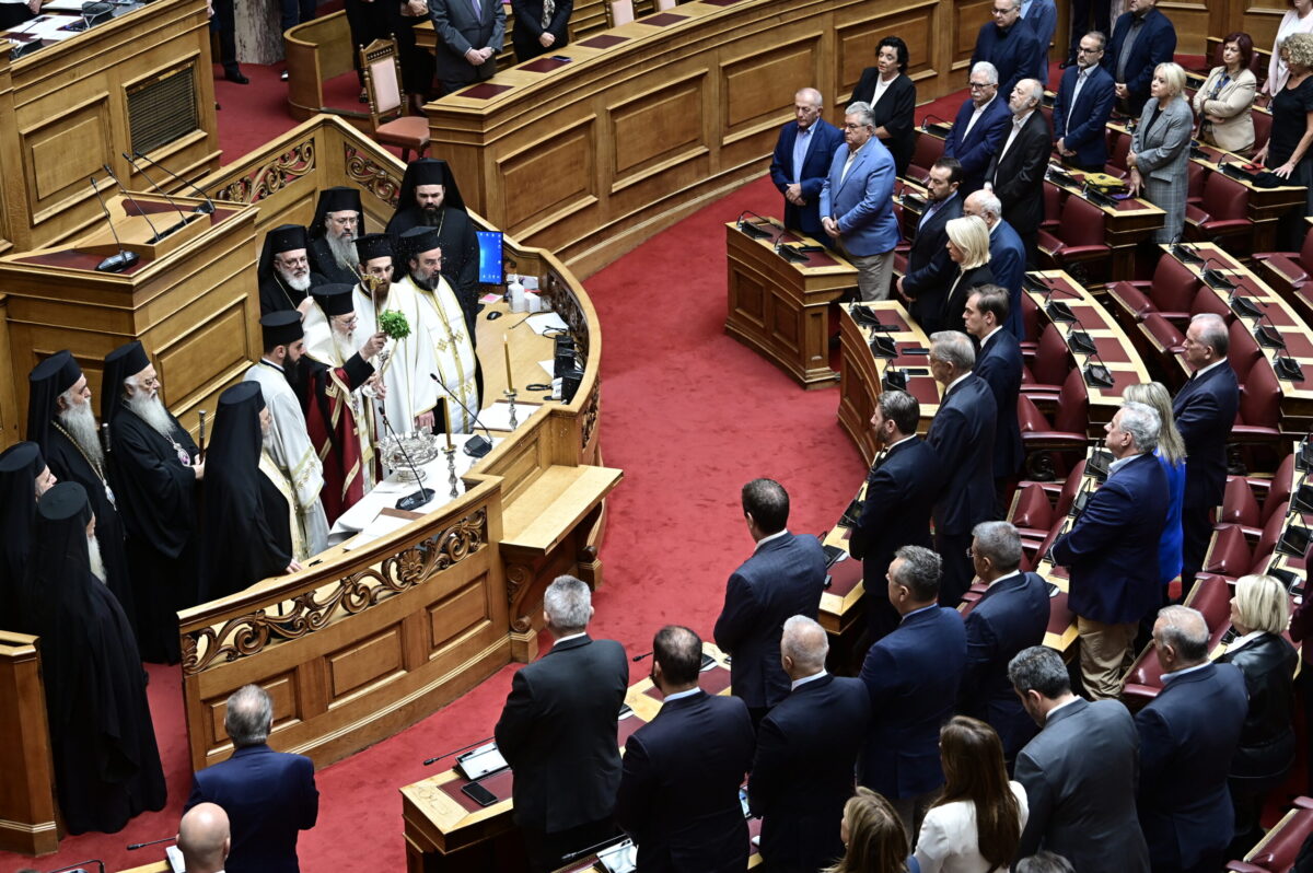 Προϋπολογισμός: Ανάπτυξη 2% το 2026 και 2,3% το 2027 – Τι προβλέπει το προσχέδιο (ΦΩΤΟ)